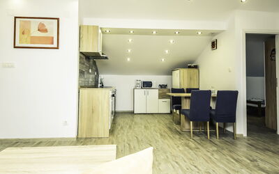 Accommodation:&nbsp;Matanovi Dvori 127.2