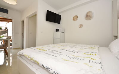 Accommodation:&nbsp;Matanovi Dvori 127.1