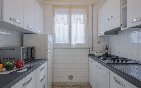Manuela: Cabinetry, Countertop, Property, Kitchen Sink, Sink, Building, Kitchen, Kitchen Stove, Floor