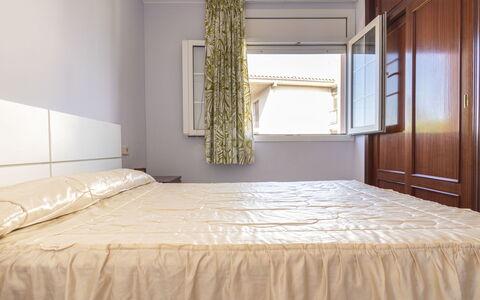 Torrepuerto: Furniture, Window, Building, Shade, Wood, Textile, Interior Design, Flooring, Bed