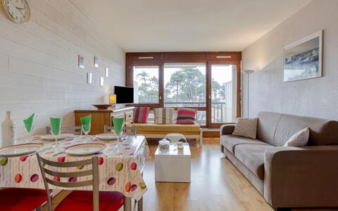 La Pecherie: Table, Furniture, Couch, Window, Picture Frame, Wood, Interior Design, Building, Floor, Flooring