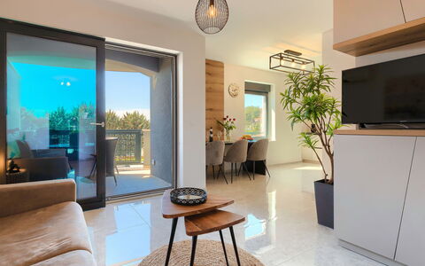 Wing 77: Furniture, Property, Plant, Table, Couch, Wood, Comfort, Lighting, Interior Design, Houseplant