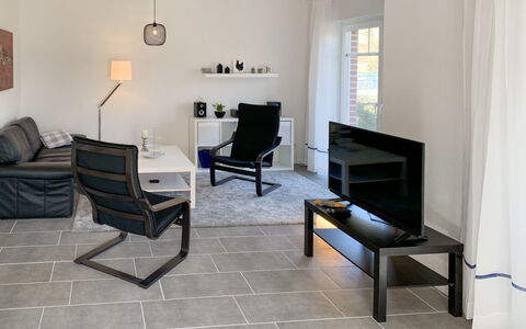 Rose: Furniture, Living Room, Wood, Picture Frame, Interior Design, Flooring, Floor, Rectangle, Hardwood, Laminate Flooring