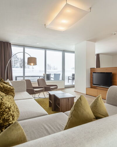 Penthouse mit 3 Schlafzimmern & Pool 190.4