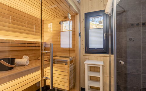Steinach am Brenner 130: Property, Window, Wood, Interior Design, Building, Flooring, Floor, Comfort, Hardwood