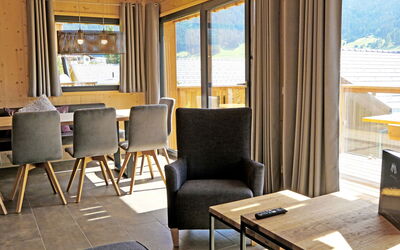 Accommodation:&nbsp;Mit 4 Schlafzimmern für Bis zu 8 P. 130.1