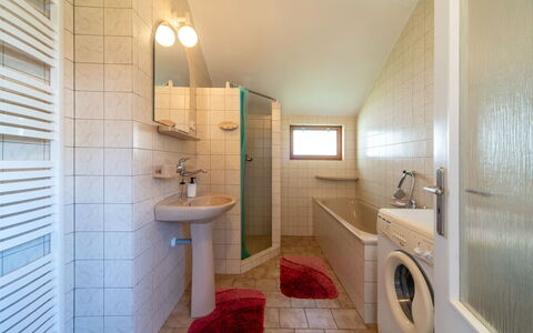 Sudoměřice: Flooring, Floor, Interior Design, Wall, Plumbing Fixture, Bathroom, Ceiling, Bathroom Sink, Room, Tap