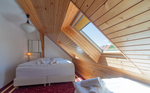 Sudoměřice: Wood, Floor, Flooring, Wood Stain, Bedroom, Hardwood, Bedding, Bed Sheet, Bed, Pillow