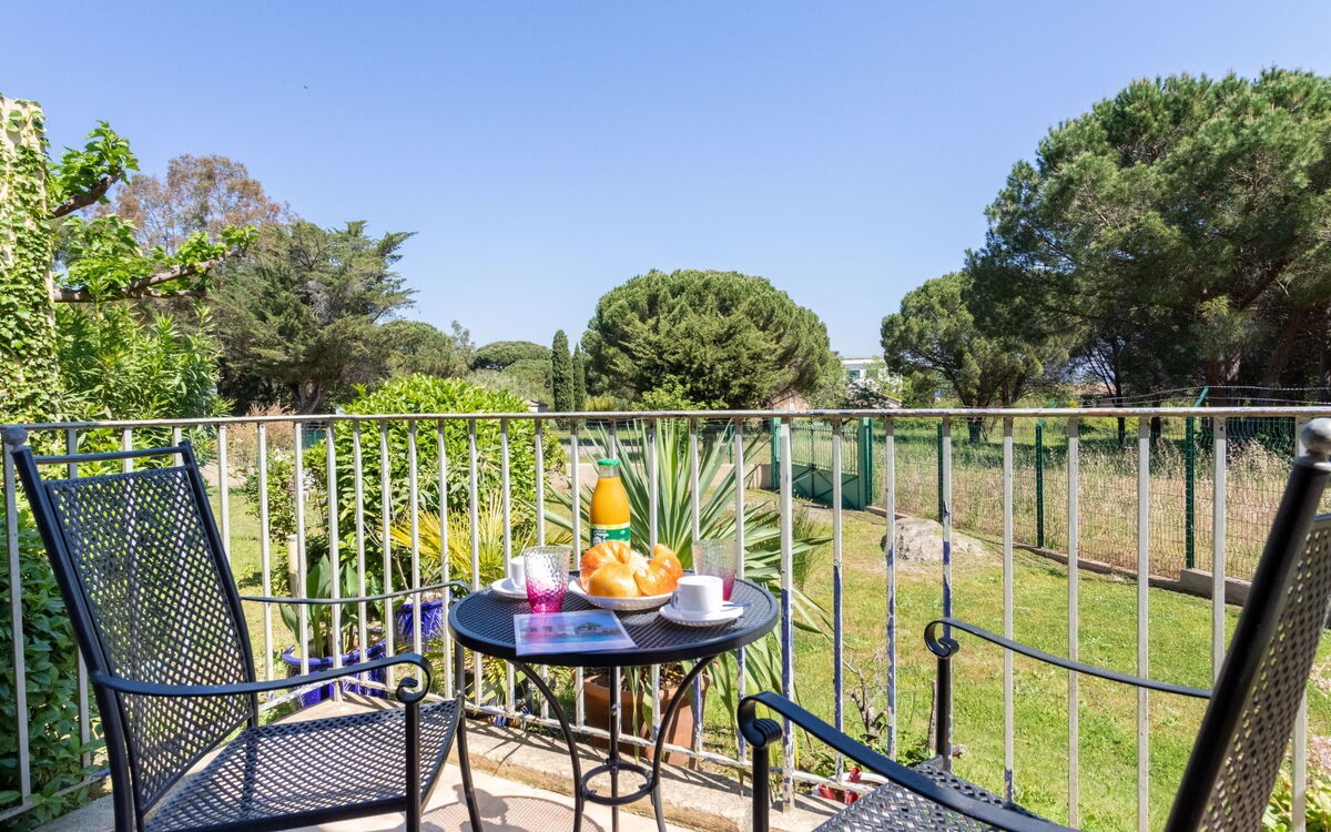 Accommodation:&nbsp;Caesar Domus 170.9