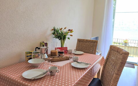Brissago 724: Furniture, Interior Design, Table, Tableware, Textile, Tablecloth, Chair, Dining Room, Flooring, Kitchen & Dining Room Table