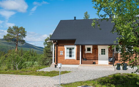 Villa Tunturisopuli: Rural Area, Hill Station, Village, Mountain Range, Valley, Mountain Village, Alps, Eco Hotel, Balcony, Hotel
