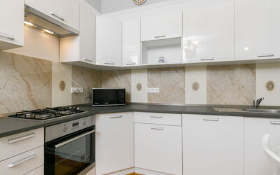 Accommodation:&nbsp;Tilia 4 600.4