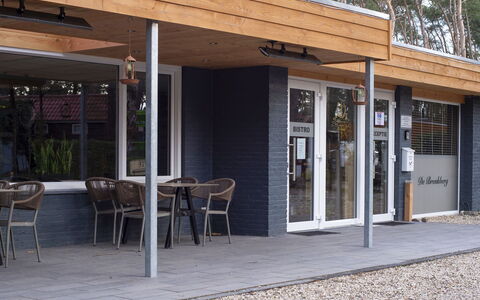 De Brenkberg: Property, Shade, Door, Architecture, Chair, Tree, Real Estate, Facade, Landscape, Wood