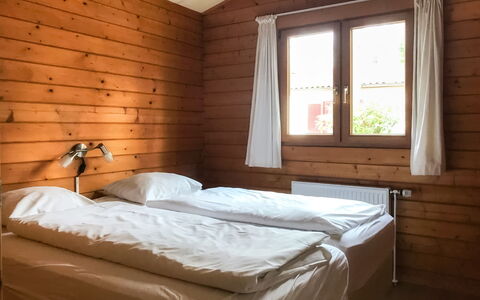 De Brenkberg: Furniture, Property, Building, Window, Comfort, Shade, Wood, Interior Design, Bed Frame, Architecture