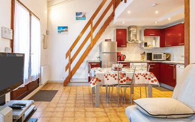 Accommodation:&nbsp;Le Hameau du Rivage 700.14