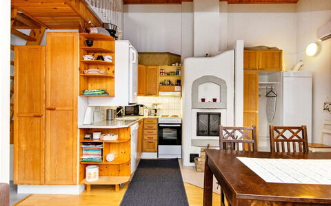 Hallantytär A1 Paritalo: Rural Area, Hill Station, Village, Mountain Range, Valley, Mountain Village, Alps, Eco Hotel, Balcony, Hotel