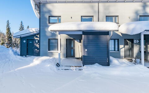 Skivillas 78 Ukkohalla (1): Rural Area, Hill Station, Village, Mountain Range, Valley, Mountain Village, Alps, Eco Hotel, Balcony, Hotel