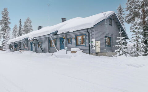 Karhunpesä a: Rural Area, Hill Station, Village, Mountain Range, Valley, Mountain Village, Alps, Eco Hotel, Balcony, Hotel