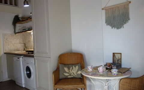 Saint Cyprien 770: Furniture, Building, Table, Wood, Living Room, Interior Design, Chair, Cabinetry, Floor, Flooring