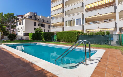 Miranda: Water, Plant, Building, Property, Swimming Pool, Sky, Azure, Window, Shade, Condominium