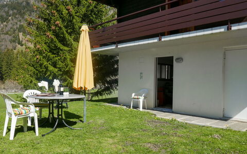 Cà Bias: Plant, Building, Property, Table, Window, Shade, House, Tree, Chair, Land Lot