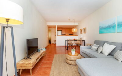 Accommodation:&nbsp;Green Mar H 1647.3