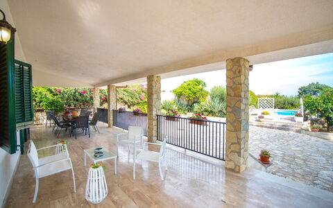 La Vela: Plant, Building, Wood, Sky, Houseplant, Porch, Tree, Shade, Chair, Floor