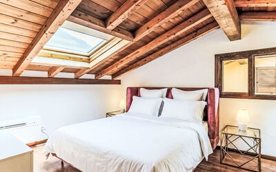 Accommodation:&nbsp;Borgo Castello 150.3