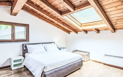 Accommodation:&nbsp;Borgo Castello 150.4