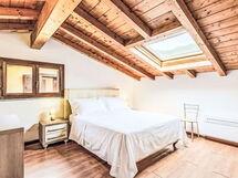 Accommodation:&nbsp;Borgo Castello 150.2