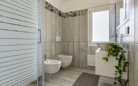 Chicca: Plant, Property, Plumbing Fixture, Building, Bathroom, Sink, Purple, Toilet, Interior Design
