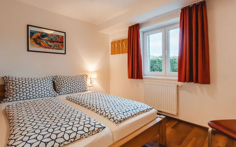 Kaprun 605: Property, Furniture, Window, Comfort, Wood, Interior Design, Architecture, Curtain, Flooring