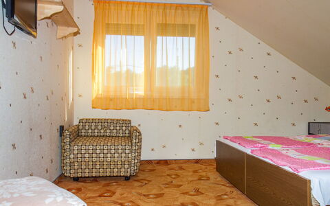 Lampion: Furniture, Building, Window, Comfort, Plant, Wood, Bed Frame, Decoration, Interior Design, Architecture