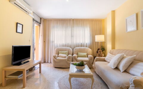 Rincon Dorado: Furniture, Building, Property, Table, Comfort, Picture Frame, Couch, Wood, Interior Design, Living Room