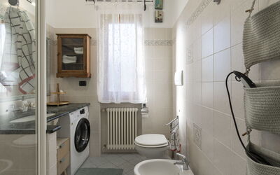 Accommodation:&nbsp;Lory 604.1