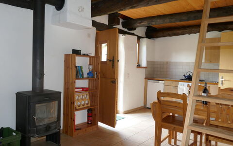 Rustico Edel: Wood, Interior Design, Floor, Flooring, Wall, Living Room, Beam, Real Estate, Hardwood, Gas