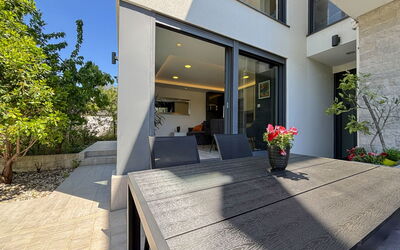 Accommodation:&nbsp;Oliva 313.3
