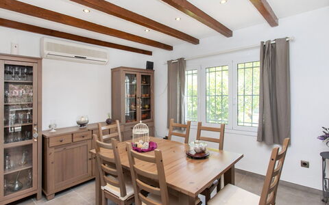 Ami: Table, Furniture, Property, Chair, Wood, Shelf, Lighting, Interior Design, Floor, Flooring