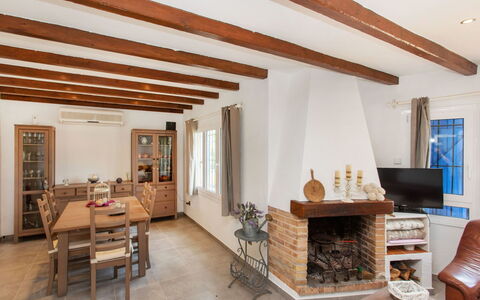 Ami: Furniture, Table, Building, Wood, Interior Design, Beam, Flooring, Floor, Living Room, Wood Stain