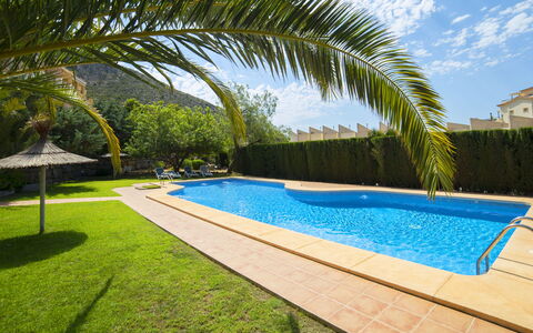 Residencial Jazmines: Water, Sky, Plant, Property, Cloud, Swimming Pool, Tree, Building, Azure, Shade