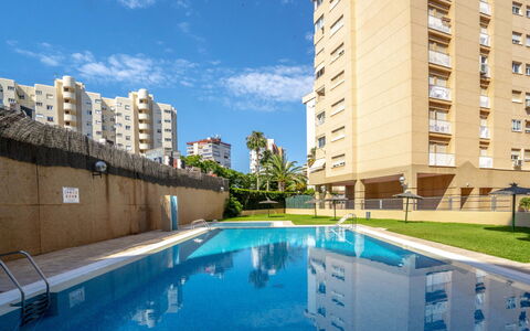 Essensacioneshome Los Almendros: Water, Building, Property, Daytime, Cloud, Sky, Window, Plant, Swimming Pool, Azure