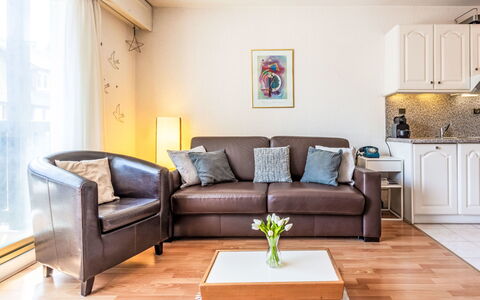 Castel Saint Clair: Apartment, Balcony, Condominium, Hotel, Resort, Resort Town, Hacienda, Villa, Seaside Resort
