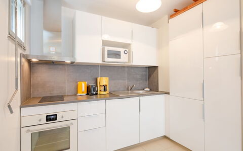 Accommodation:&nbsp;Le Grand Large 130.1