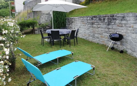 Rustico Olmo: Plant, Furniture, Table, Green, Flower, Outdoor Furniture, Outdoor Table, Outdoor Bench, Building, Chair