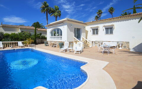 Bonavilla: Water, Sky, Cloud, Building, Furniture, Plant, Blue, Tree, Swimming Pool, Azure
