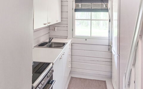 Villa Koivumäki: Wood, Flooring, Interior Design, Floor, Ceiling, Kitchen, Room, Kitchen Appliance, Major Appliance, Countertop