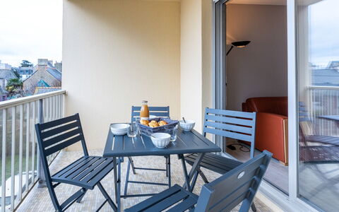 Le Galion: Property, Building, Furniture, Comfort, Azure, Interior Design, Window, Wood, Bed Frame, Pillow