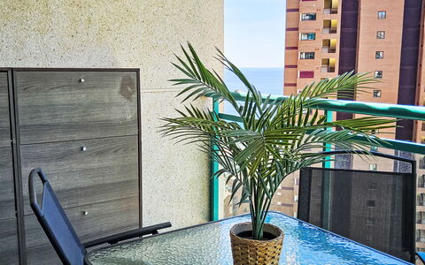 Atrium Iii Centro Mar: Swimming Pool, Residential Area, Urban Design, Human Settlement, Home, Estate, Apartment, Resort, Condominium, Hacienda