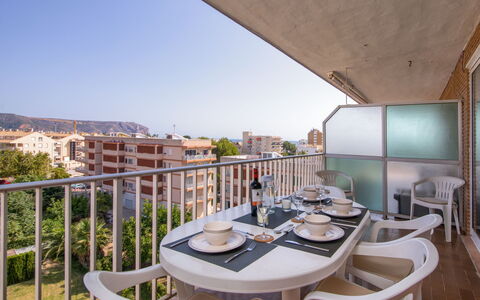 Strand Ii: Sky, Furniture, Property, Building, Table, Plant, Chair, Wood, Interior Design, House