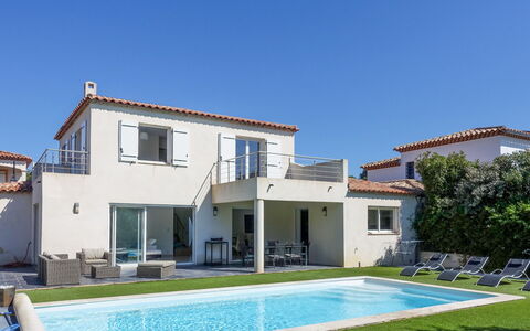 Bastide de la Mer: Sky, Plant, Building, Property, Window, Chair, Azure, Swimming Pool, House, Tree
